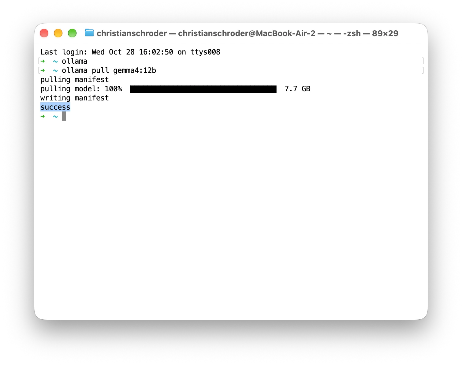 Terminal nach dem Download mit der Meldung success